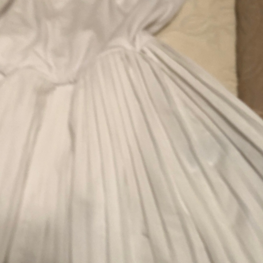 Old Navy Athletic White Pleated Dress with Navy Trim - Picture 3 of 5